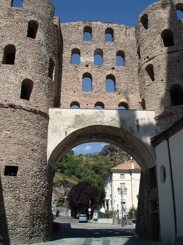 Porta Savoia Susa